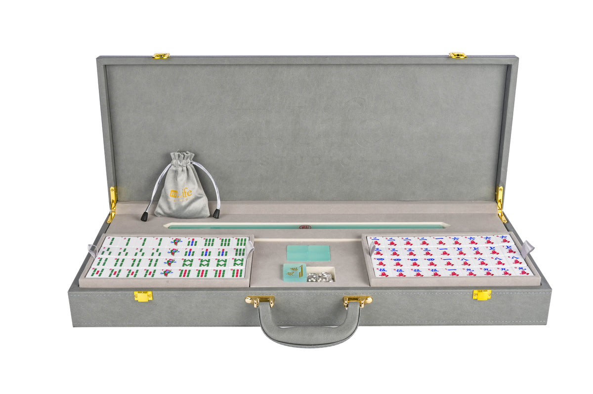 Seafoam Jade Mahjong Set