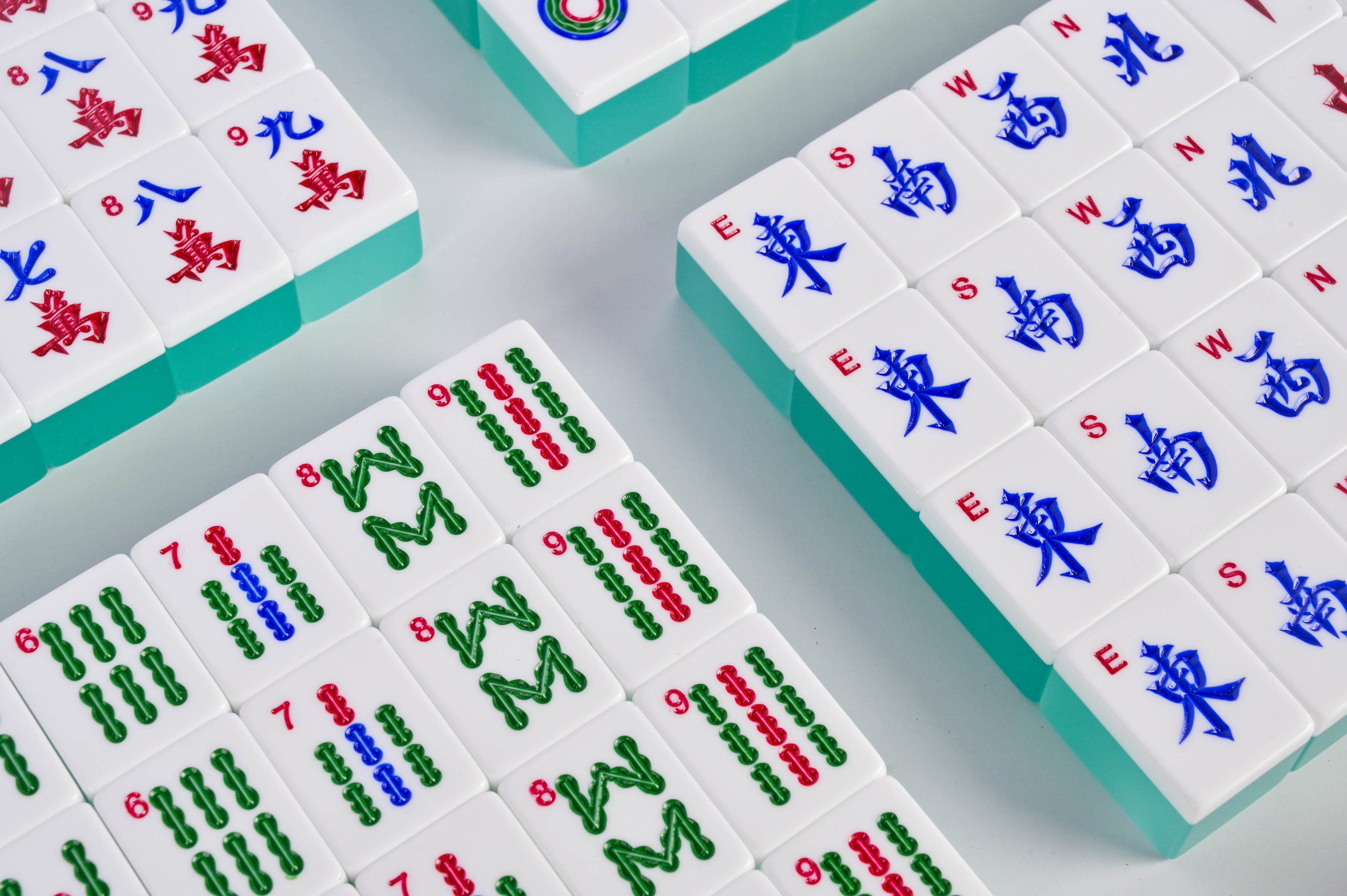 Seafoam Jade Mahjong Set