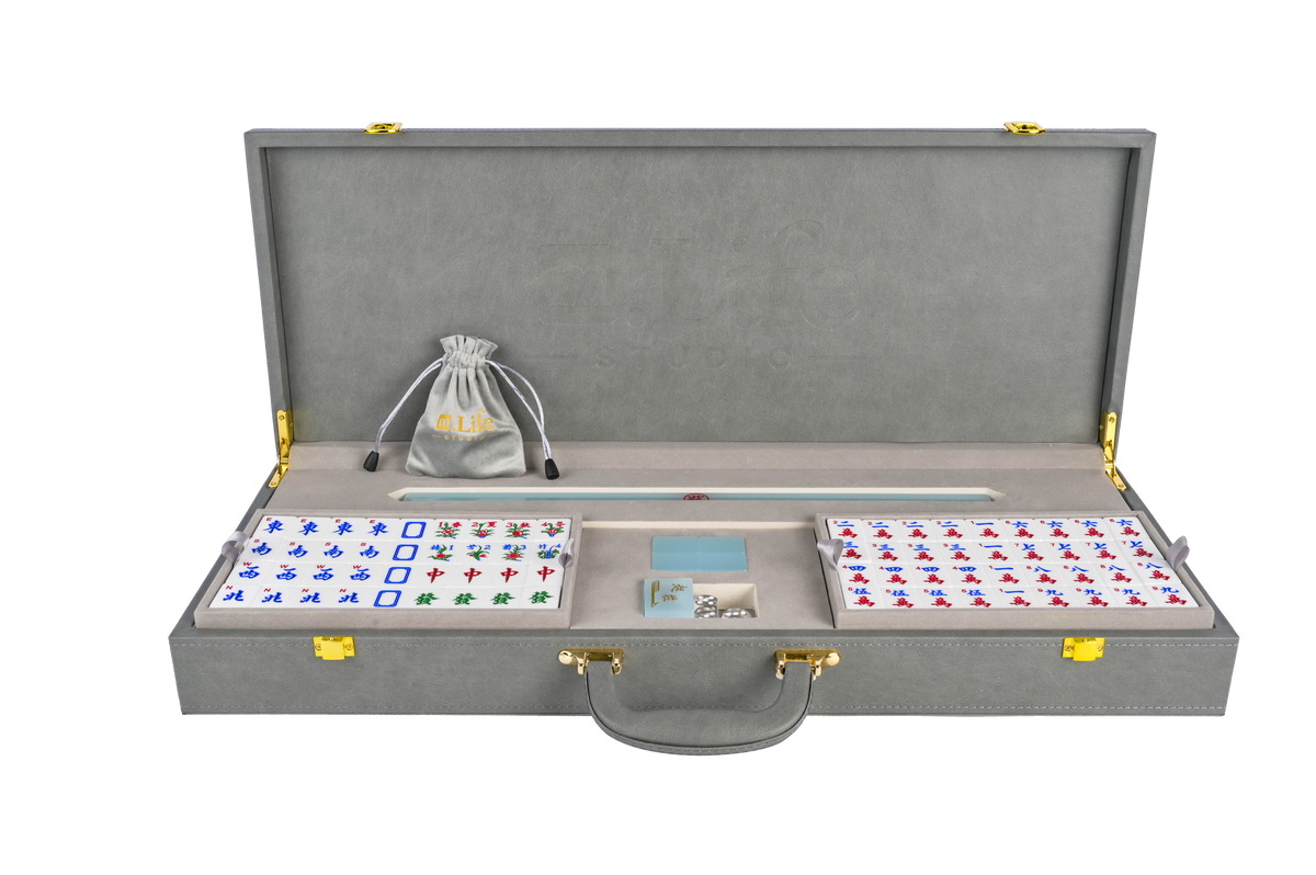 Azure Mist Mahjong Set