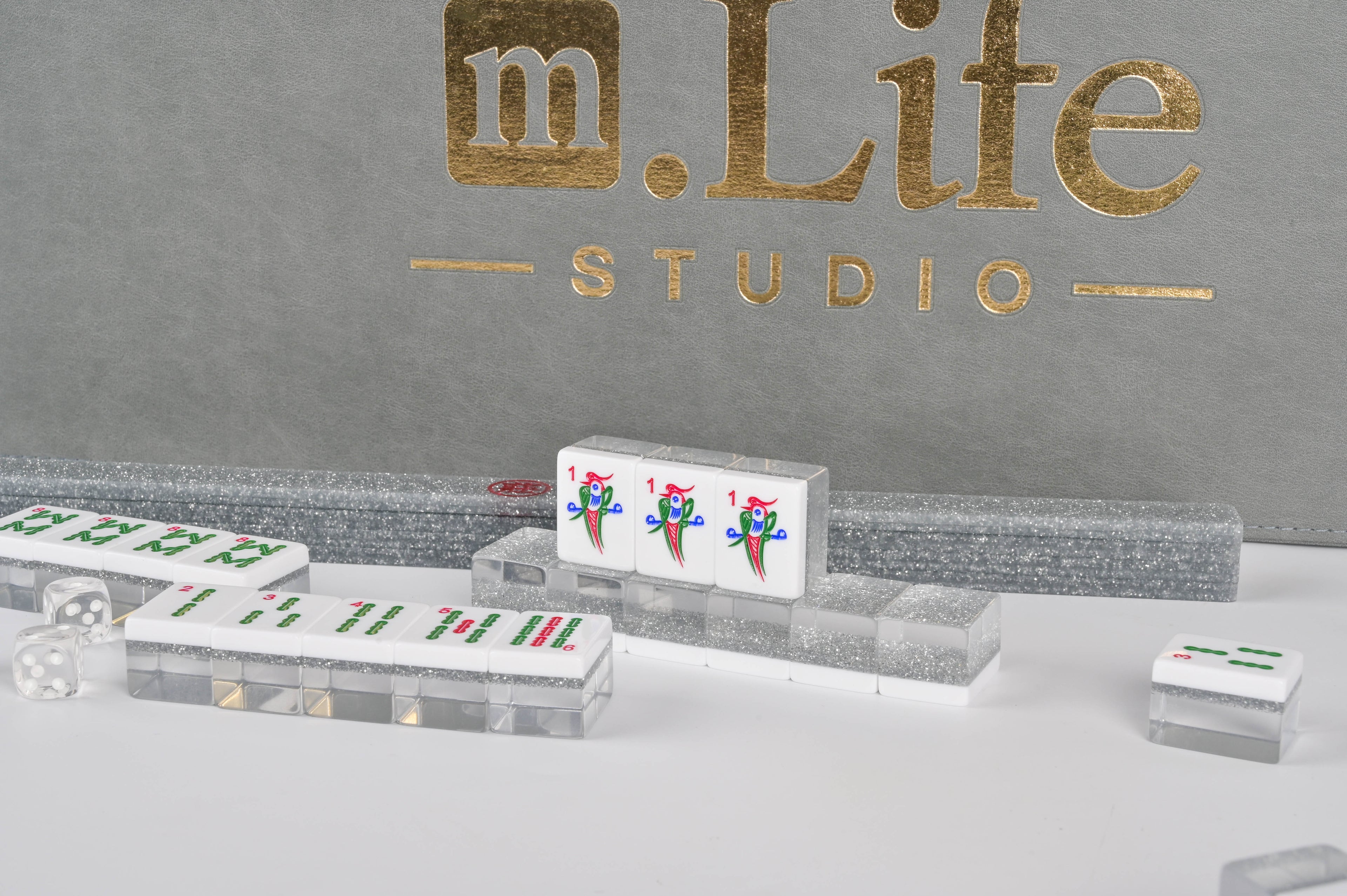 Silver Sparkle Mahjong Set