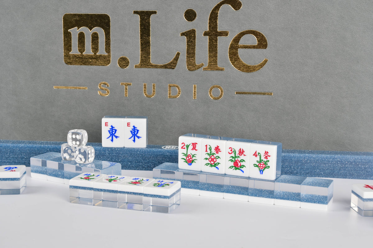 Azure Sparkle Mahjong Set
