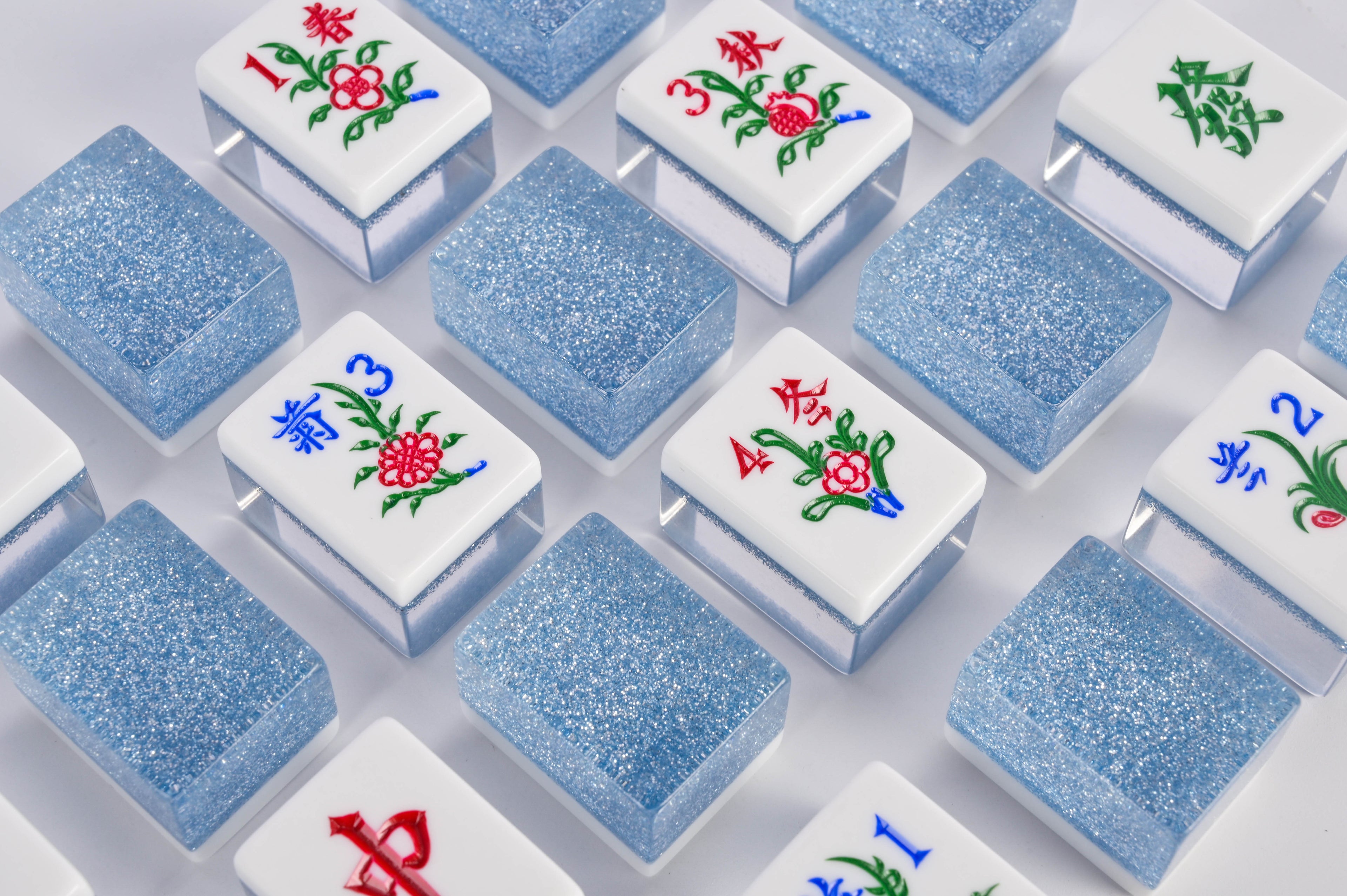 Azure Sparkle Mahjong Set