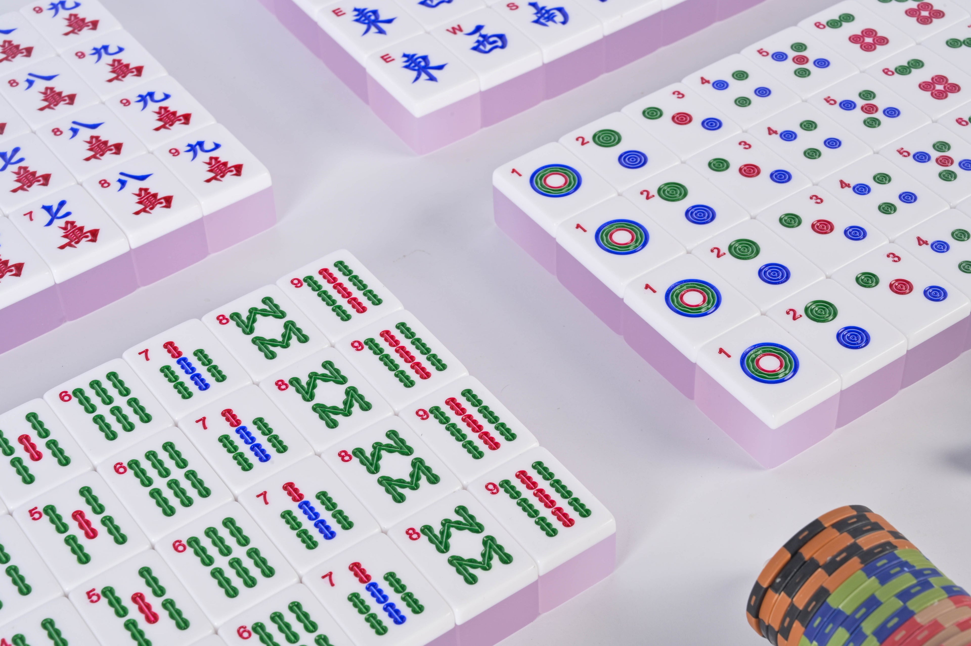 Lilac Mist Mahjong Set
