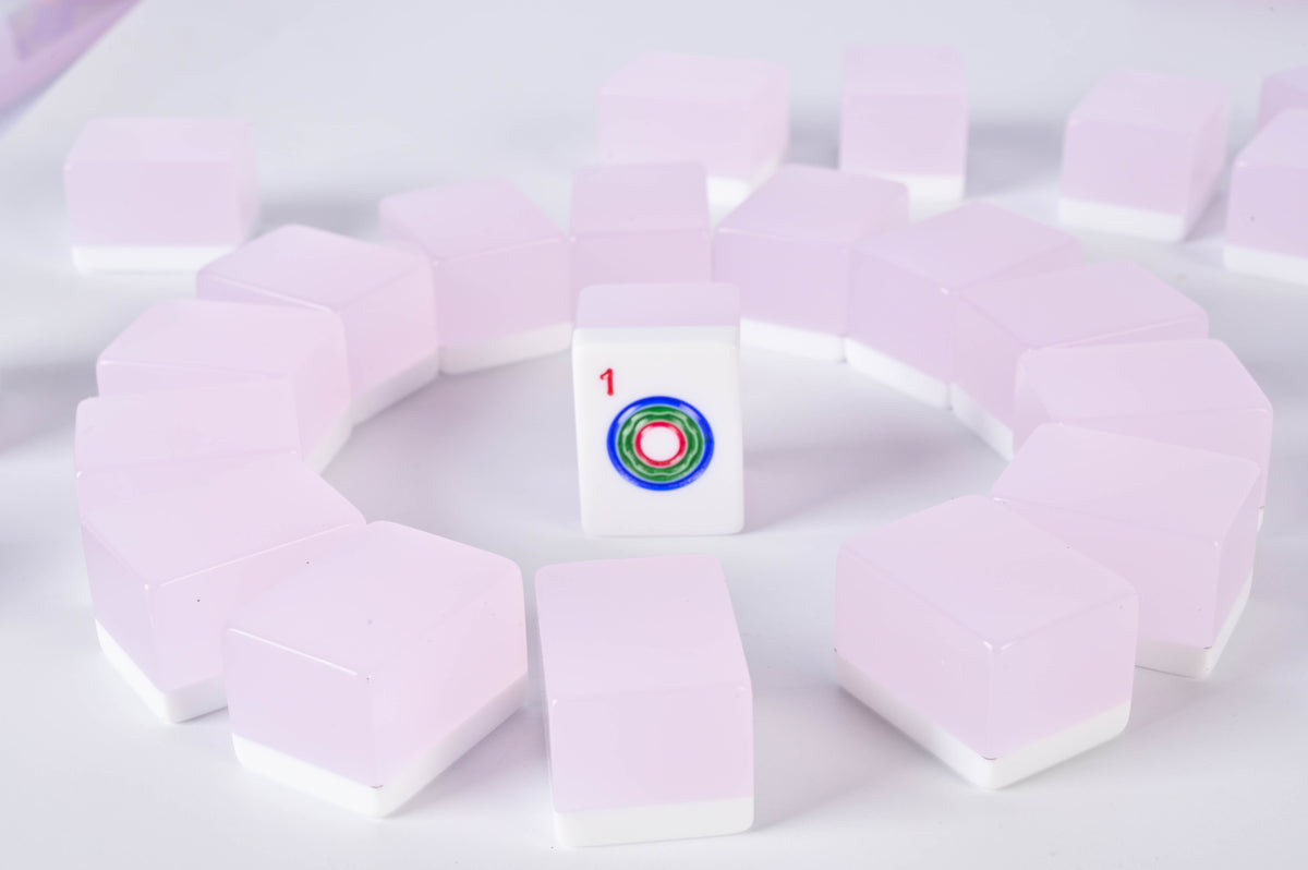 Lilac Mist Mahjong Set