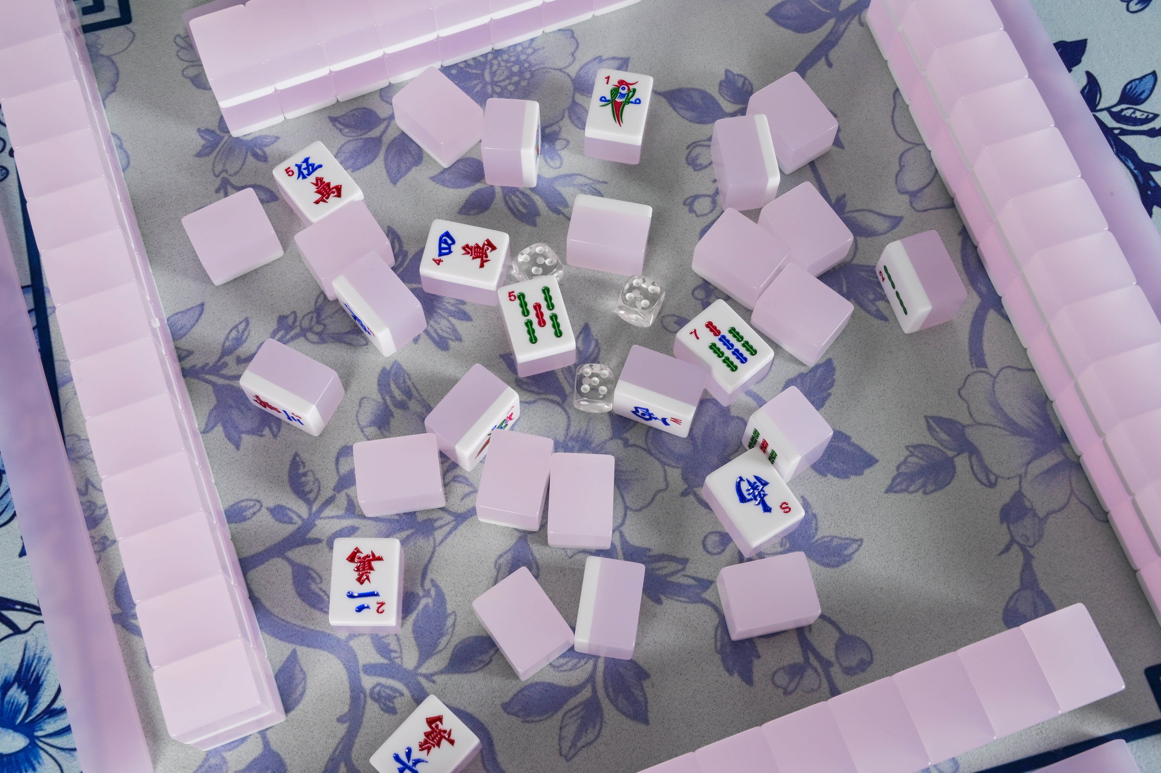 Lilac Mist Mahjong Set