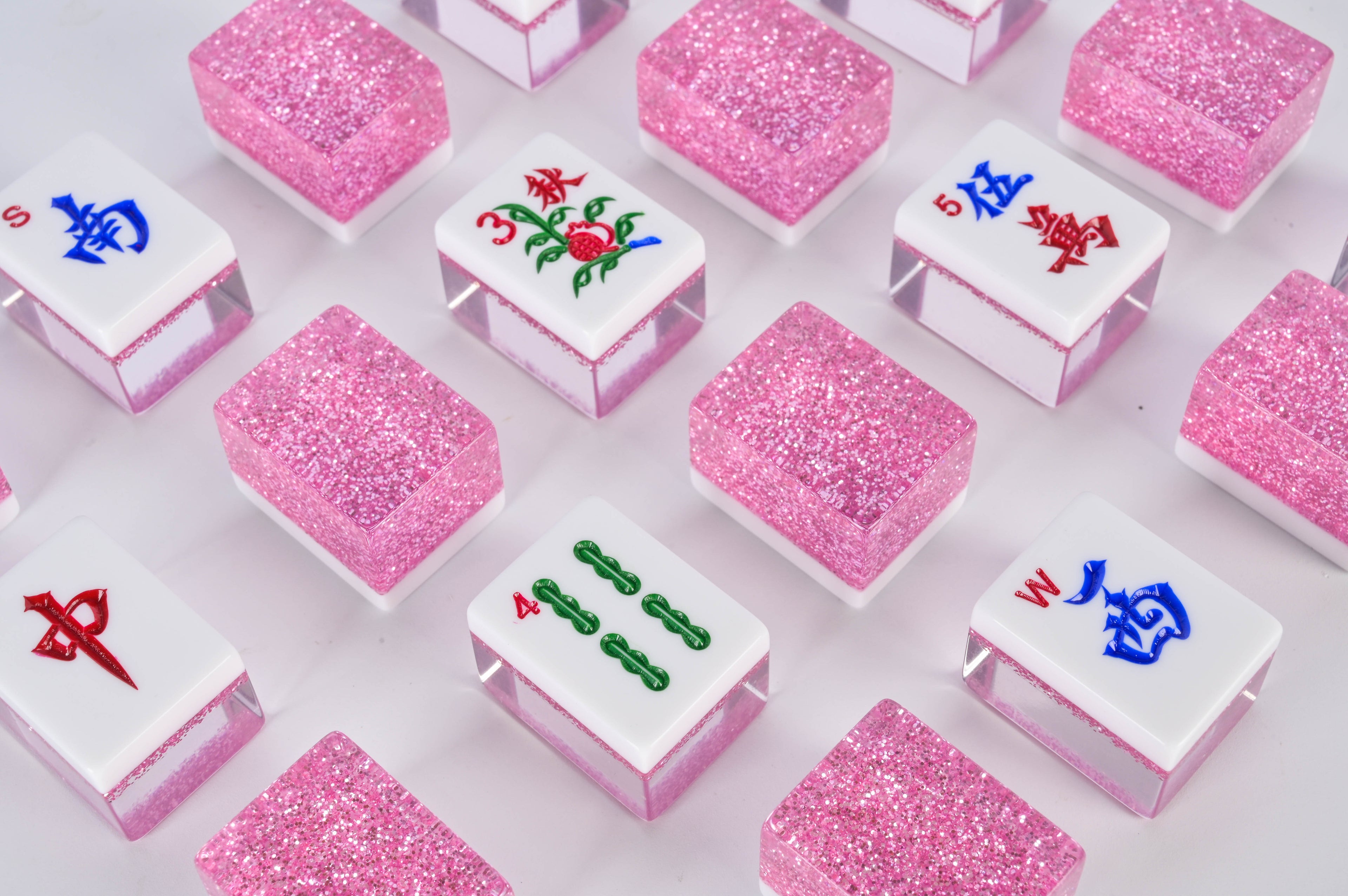 Blush Sparkle Mahjong Set