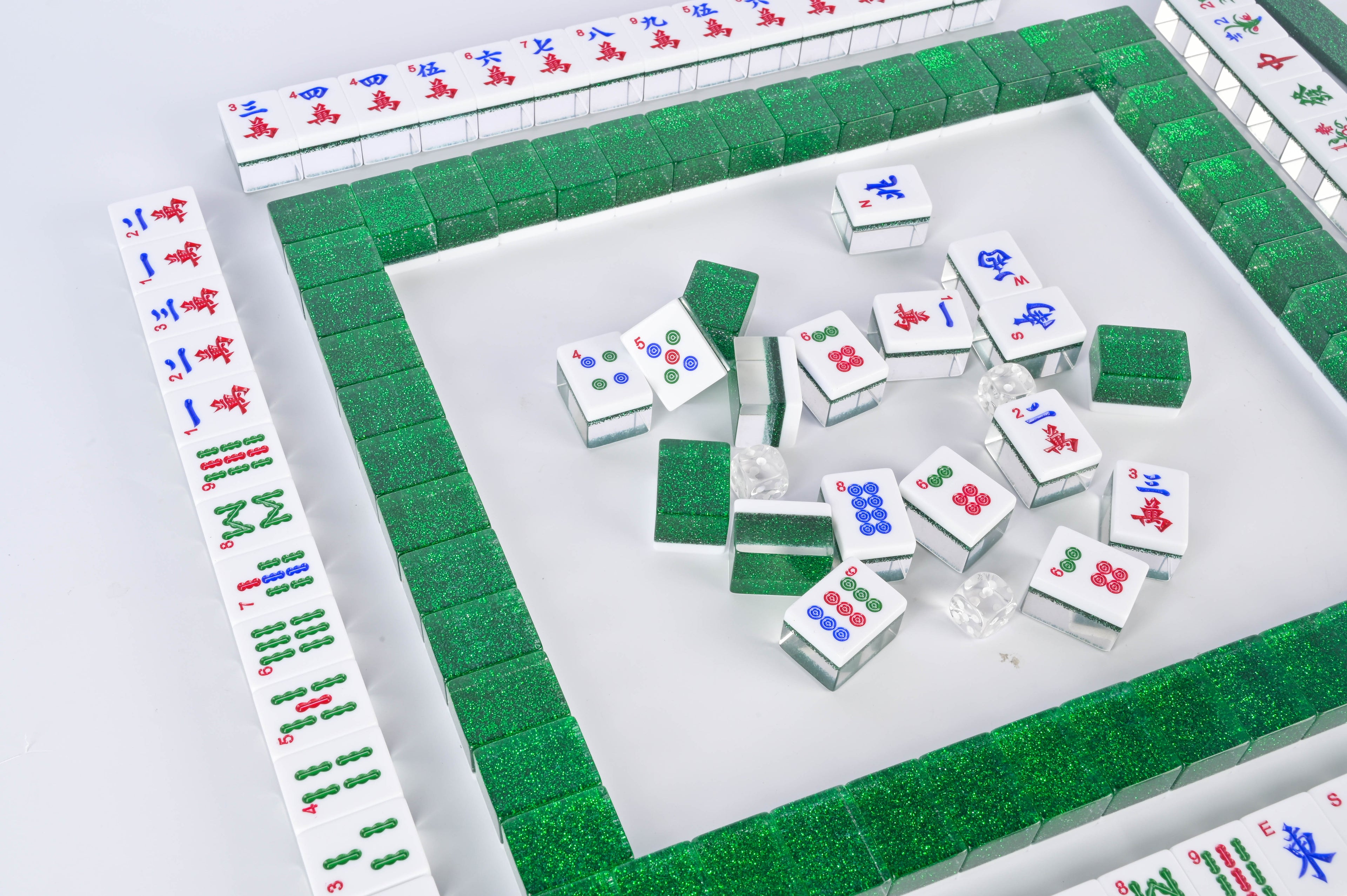 Emerald Sparkle Mahjong Set