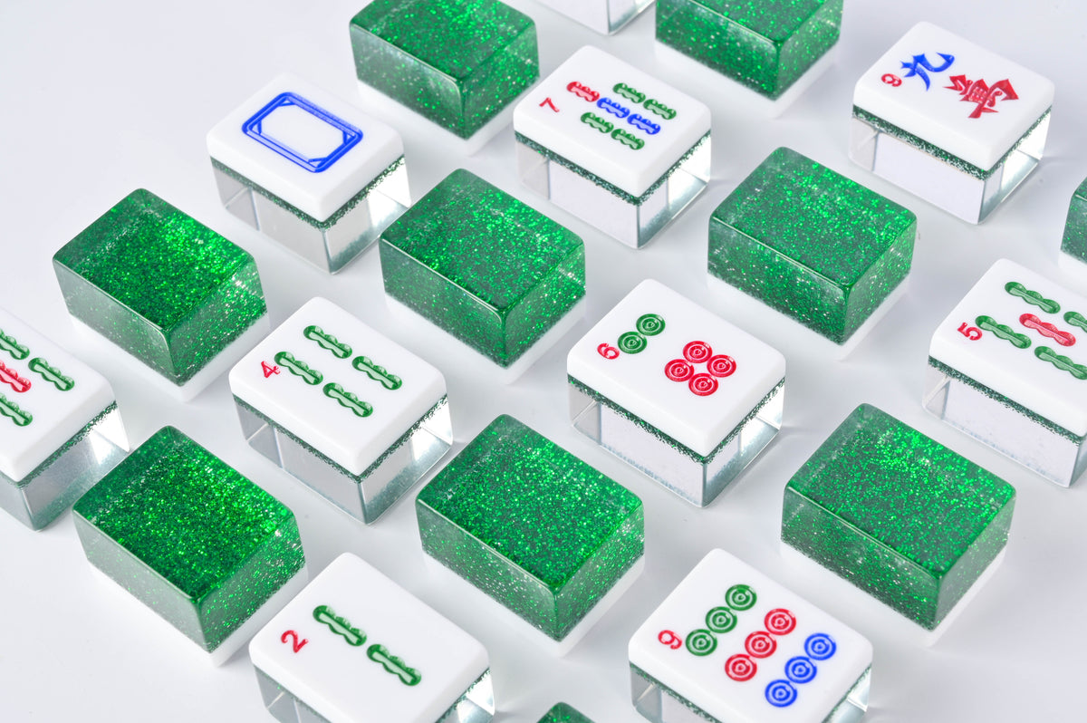 Emerald Sparkle Mahjong Set