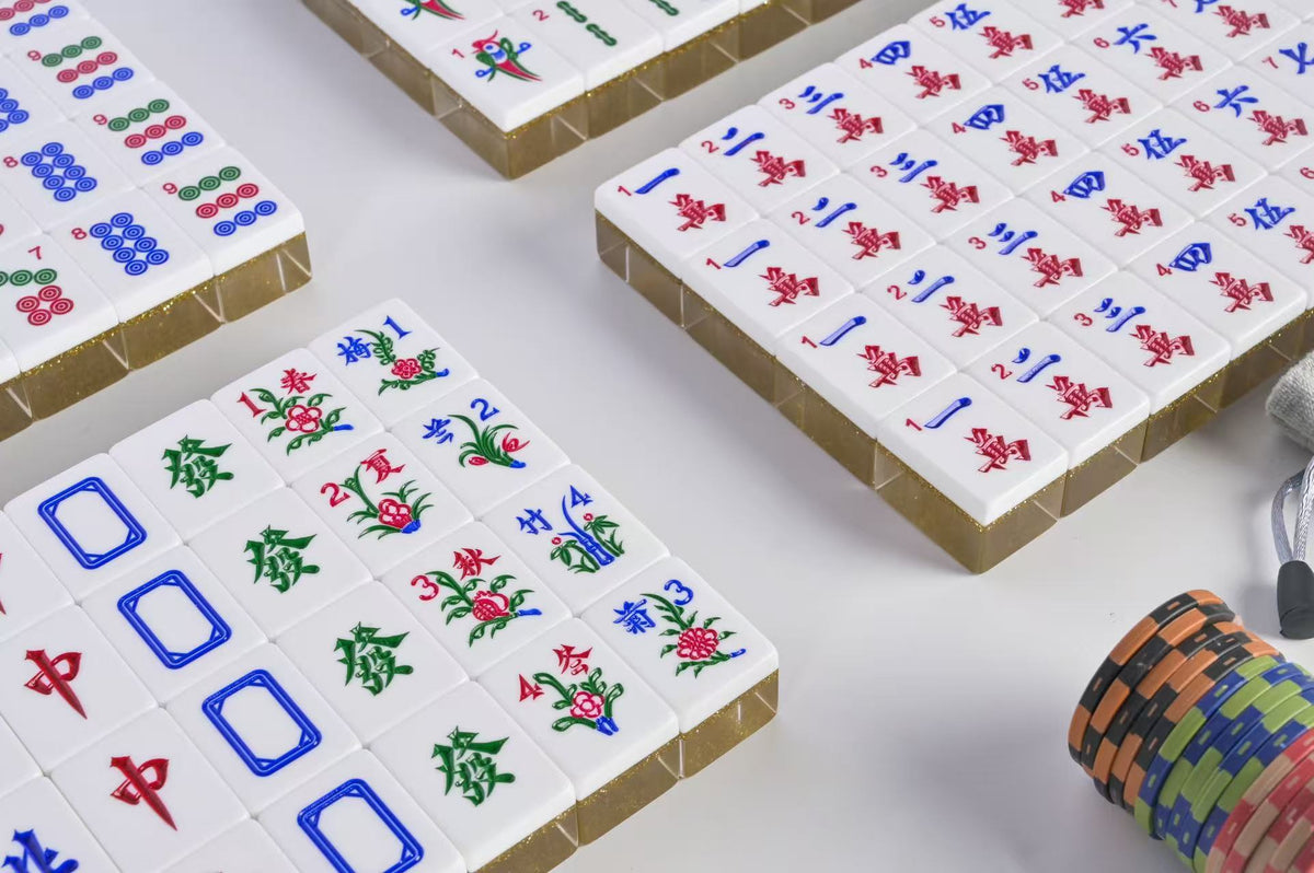 Gold Sparkle Mahjong Set